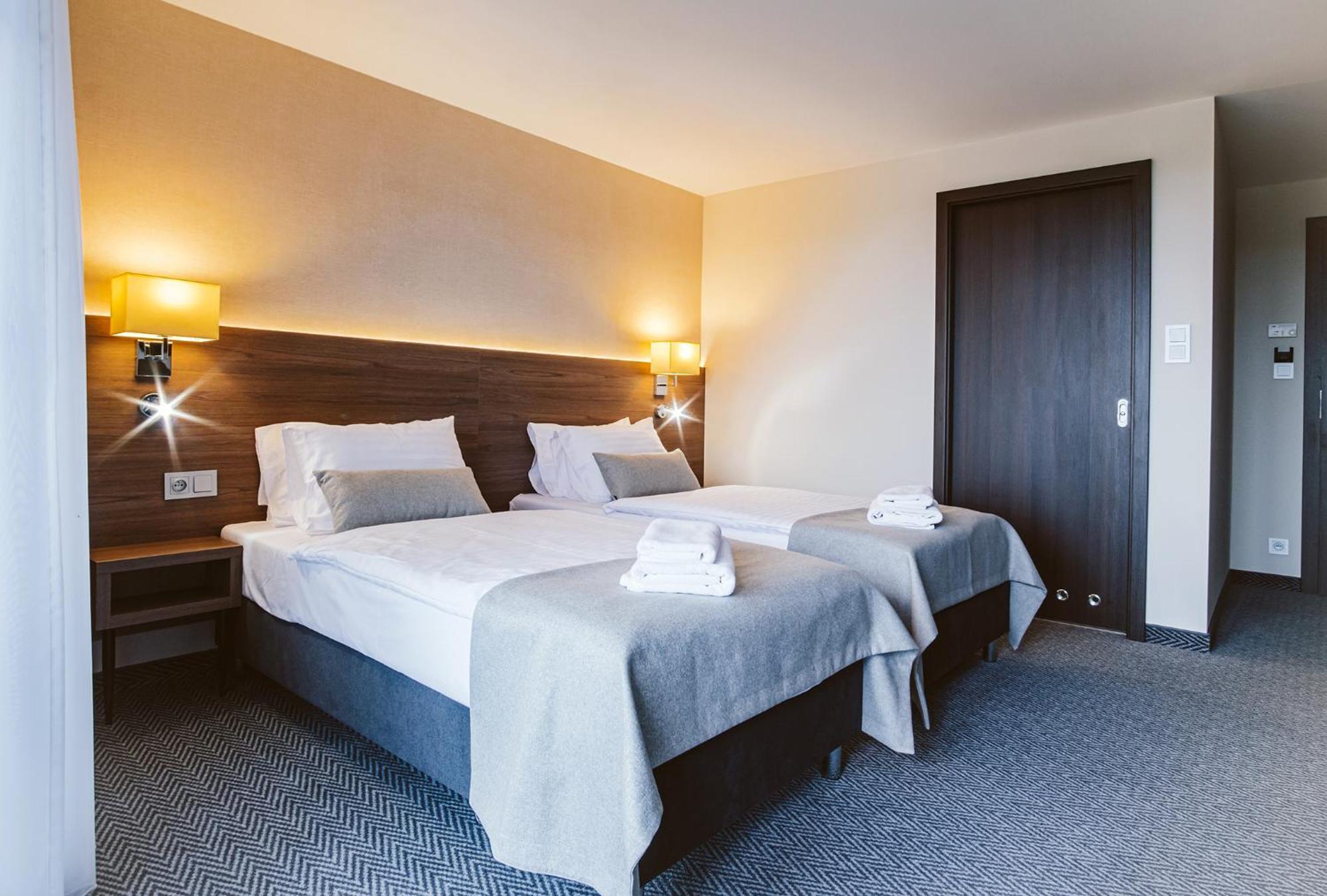 Hotel Piotr Spa&Wellness Boguszów-Gorce Exteriör bild