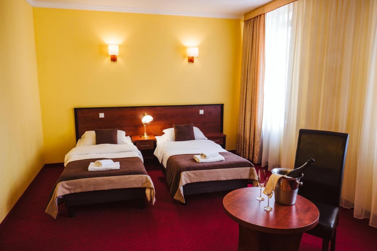 Hotel Piotr Spa&Wellness Boguszów-Gorce Rum bild